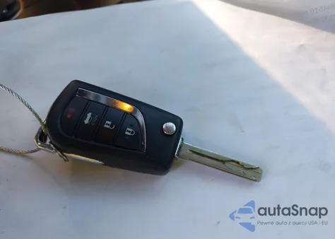 2020 Toyota Corolla Se from USA, damaged, VIN JTDS4RCE6LJ004495